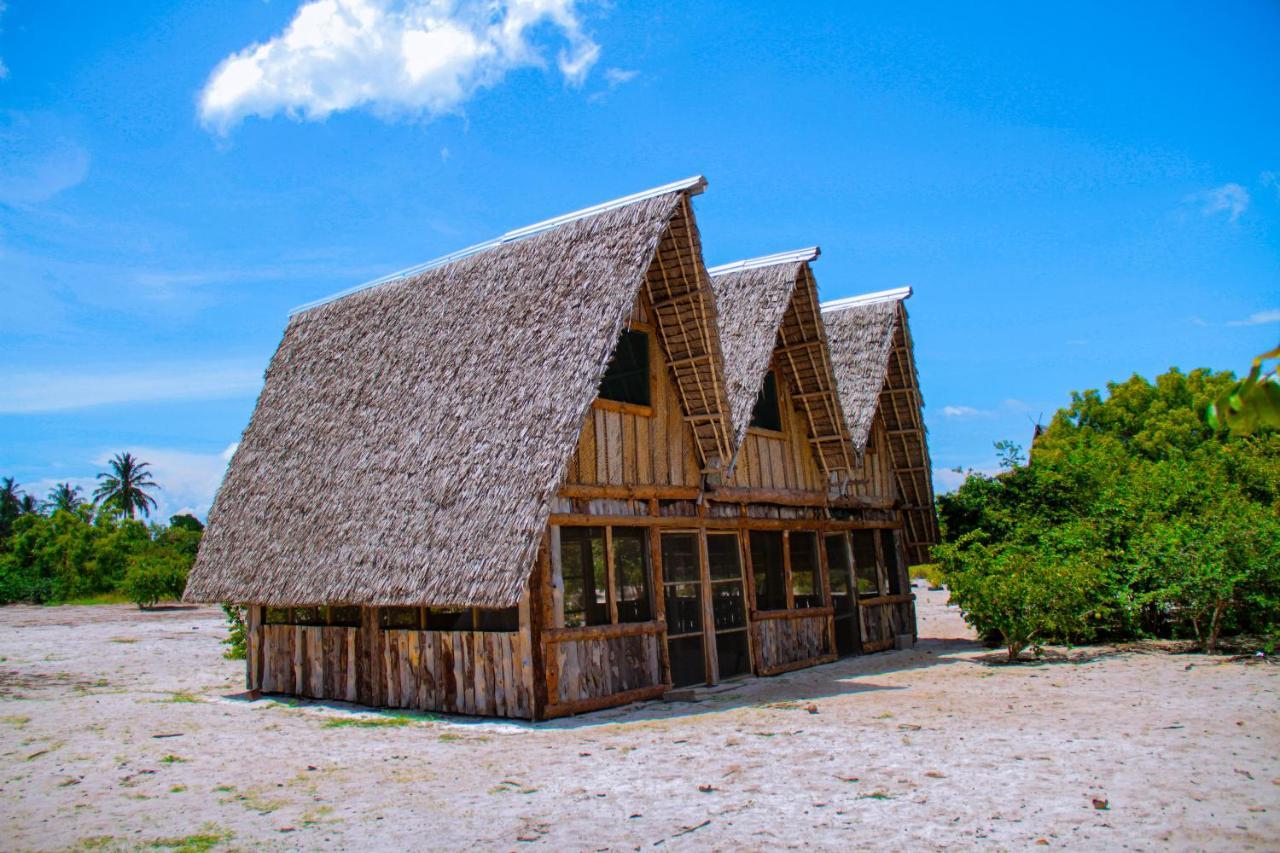Mikoko Beach & Cottages Bagamoyo Eksteriør billede